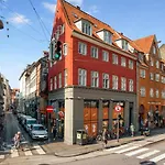 Gammel Mønt 2nd floor